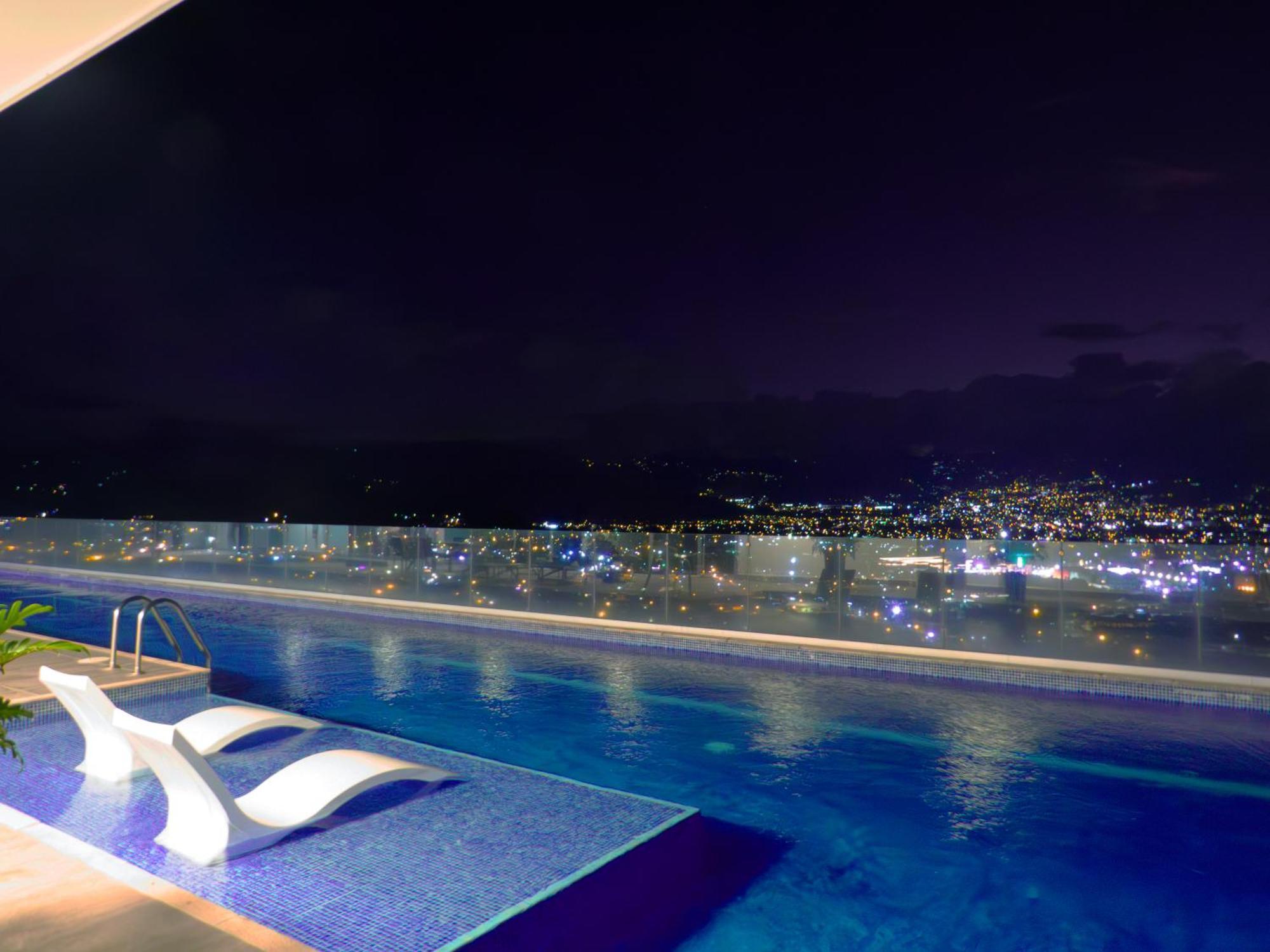 Ifreses, Study Full Equipped Whith Pool, Air- Conditioning, Spectacular View Of The City, Parking With Additional Payment Curridabat Exteriér fotografie