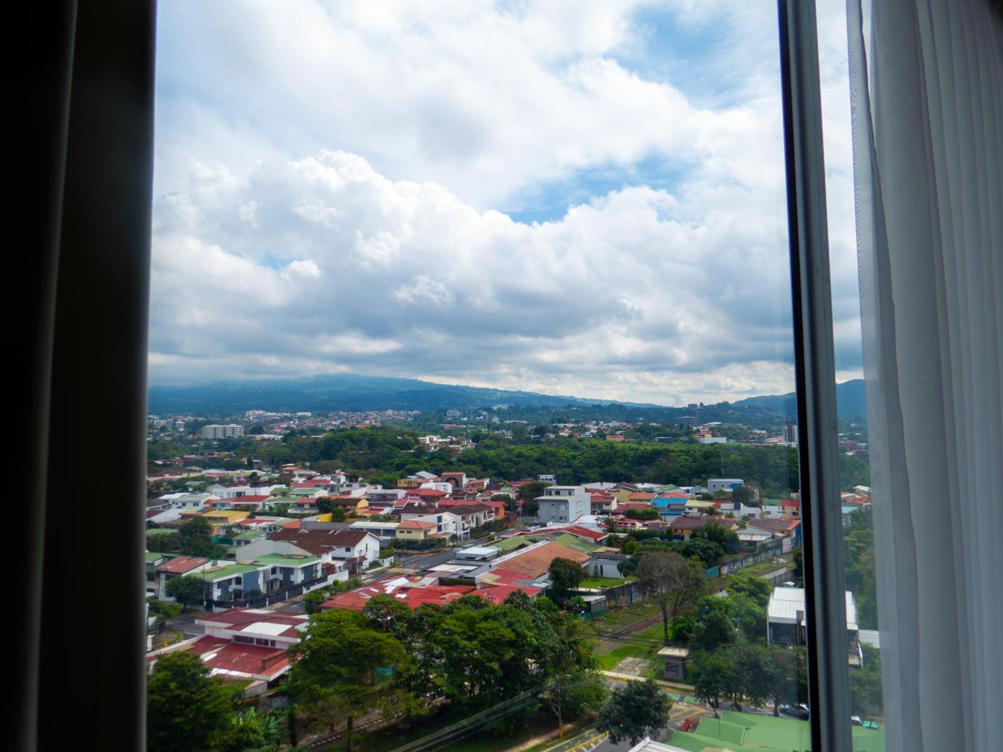 Ifreses, Study Full Equipped Whith Pool, Air- Conditioning, Spectacular View Of The City, Parking With Additional Payment Curridabat Pokoj fotografie